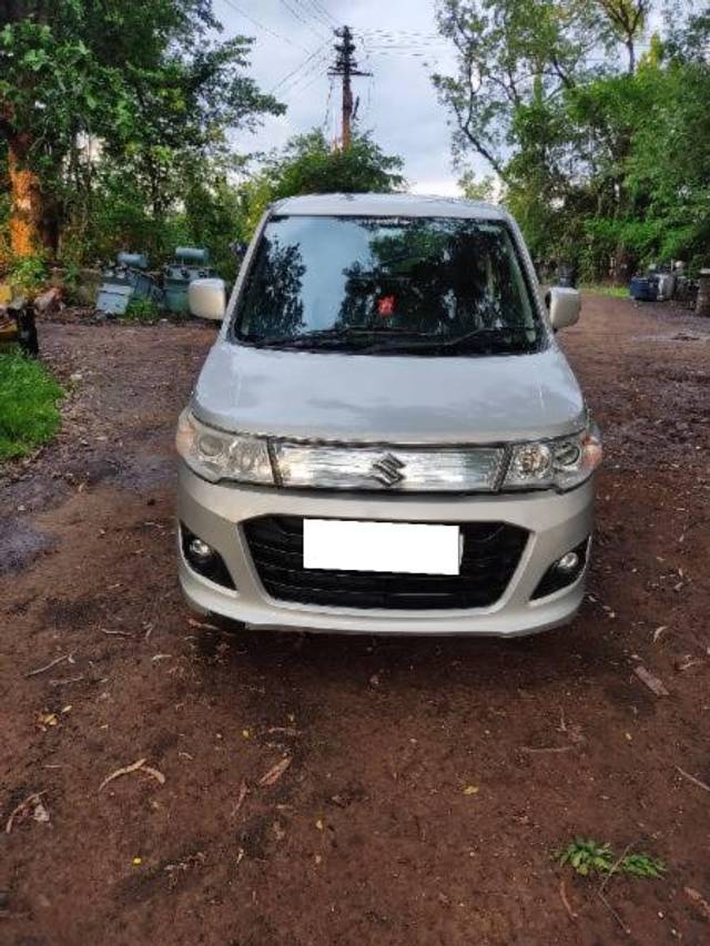 https://images10.gaadi.com/usedcar_image/4040197/original/processed_7afdf5a7-8eec-4b74-9216-18cc0d4bb859.jpg?imwidth=6400