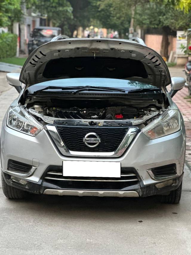 https://images10.gaadi.com/usedcar_image/4040481/original/processed_de38b32cd7d6ffe4a8db4c9c43776dab.jpg?imwidth=6402