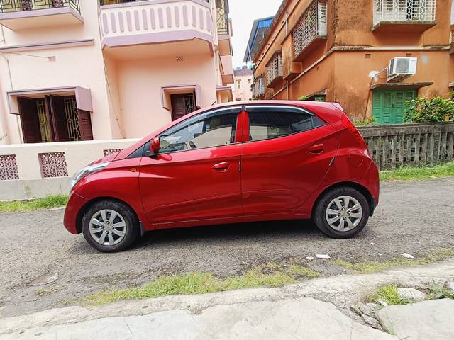 https://images10.gaadi.com/usedcar_image/4040696/original/7a78edbc1acb30c59943468108d719de.jpg?imwidth=6402