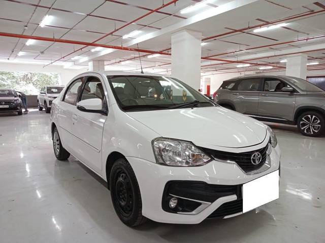 https://images10.gaadi.com/usedcar_image/4040820/original/processed_7fa75299b1f3dc63f5e370f25c682301.jpg?imwidth=6400