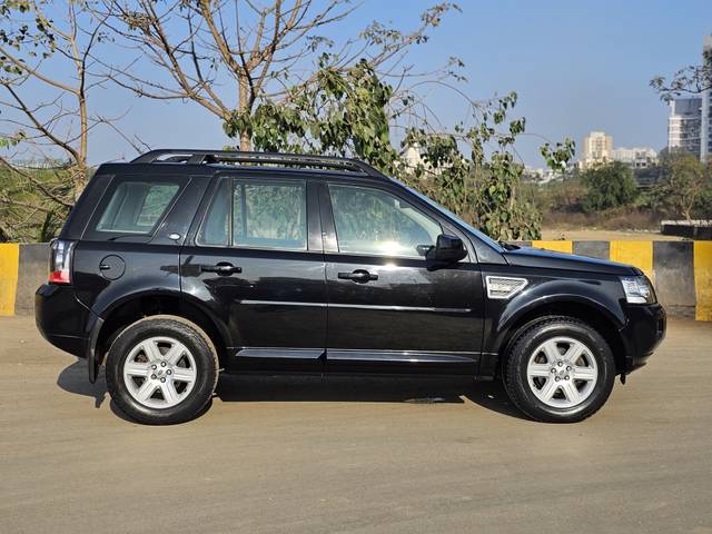 https://images10.gaadi.com/usedcar_image/4041174/original/1076cebe83798a8dd216a4dc80b0588c.jpg?imwidth=6401