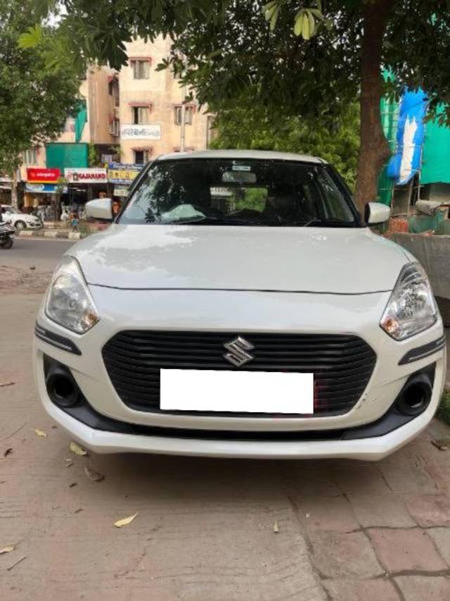 https://images10.gaadi.com/usedcar_image/4041323/original/processed_e59d266a-f5e6-4f89-ac09-27c586f9ef97.jpg?imwidth=6400