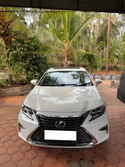 Lexus ES 300h