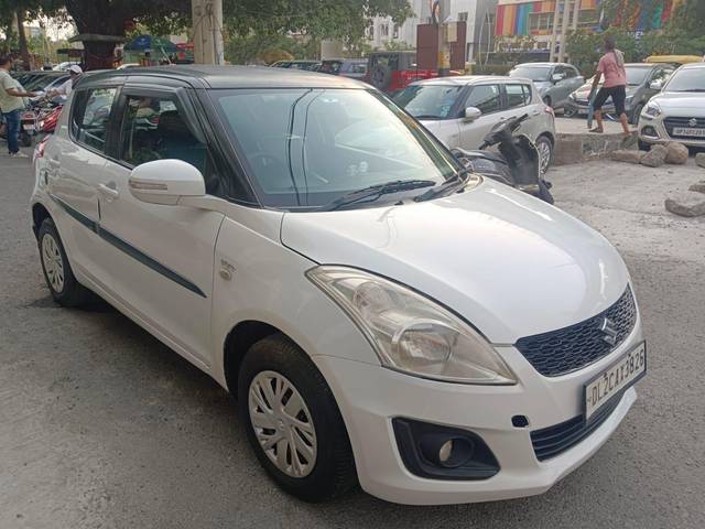 https://images10.gaadi.com/usedcar_image/4041511/original/processed_adb56eba368ab4ccf59a3d1b0e13d8ec.jpg?imwidth=6400