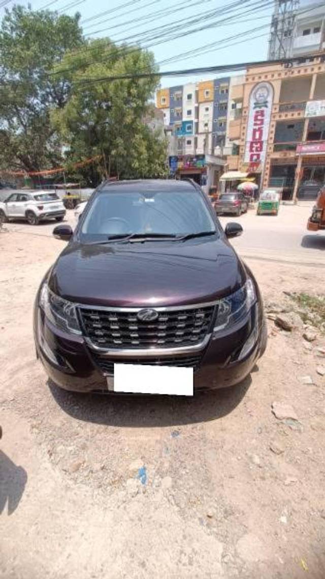 https://images10.gaadi.com/usedcar_image/4041608/original/processed_eb79b4db-b2f6-4974-8549-181c9962c166.jpg?imwidth=6400