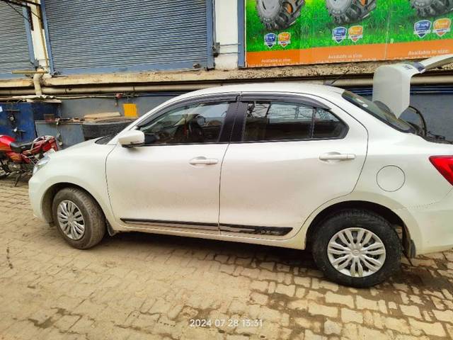 https://images10.gaadi.com/usedcar_image/4042212/original/processed_7af521f8-3715-4e87-8d4d-ecae75e06de5.jpg?imwidth=6402