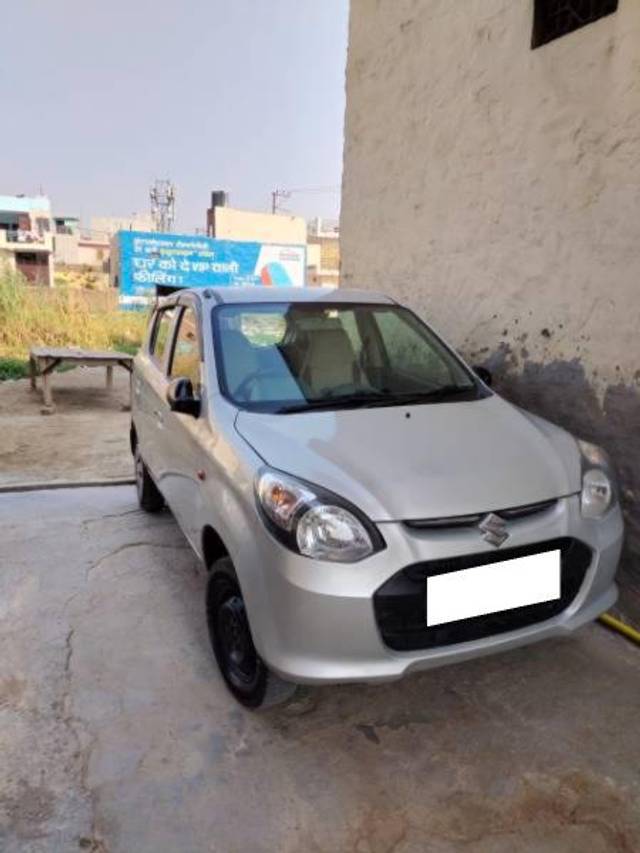 https://images10.gaadi.com/usedcar_image/4042557/original/processed_e5b2d7de-ea23-463e-b946-fb3241cb4513.jpg?imwidth=6400