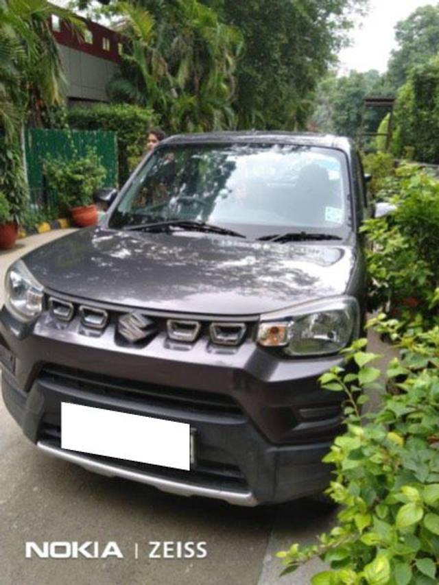 https://images10.gaadi.com/usedcar_image/4042590/original/processed_a8f6a1a8-8b5a-4e92-87fd-4d7dd0e10986.jpg?imwidth=6400