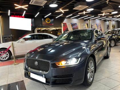 Jaguar XE 2.0L Diesel Prestige