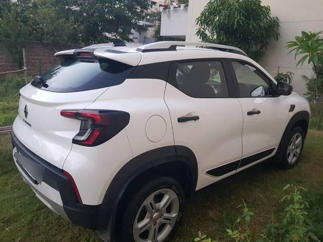 https://images10.gaadi.com/usedcar_image/4042951/original/processed_9cb38aa4-0ca1-40eb-942b-2a6aadc176f0.jpeg?imwidth=6401