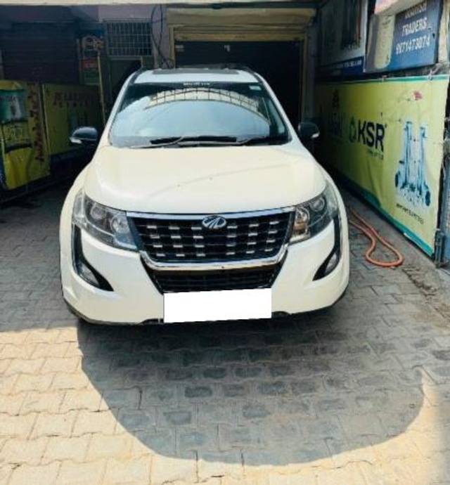 https://images10.gaadi.com/usedcar_image/4043106/original/processed_17ede137-943b-41f6-bfe6-f934df0c0bce.jpeg?imwidth=6400