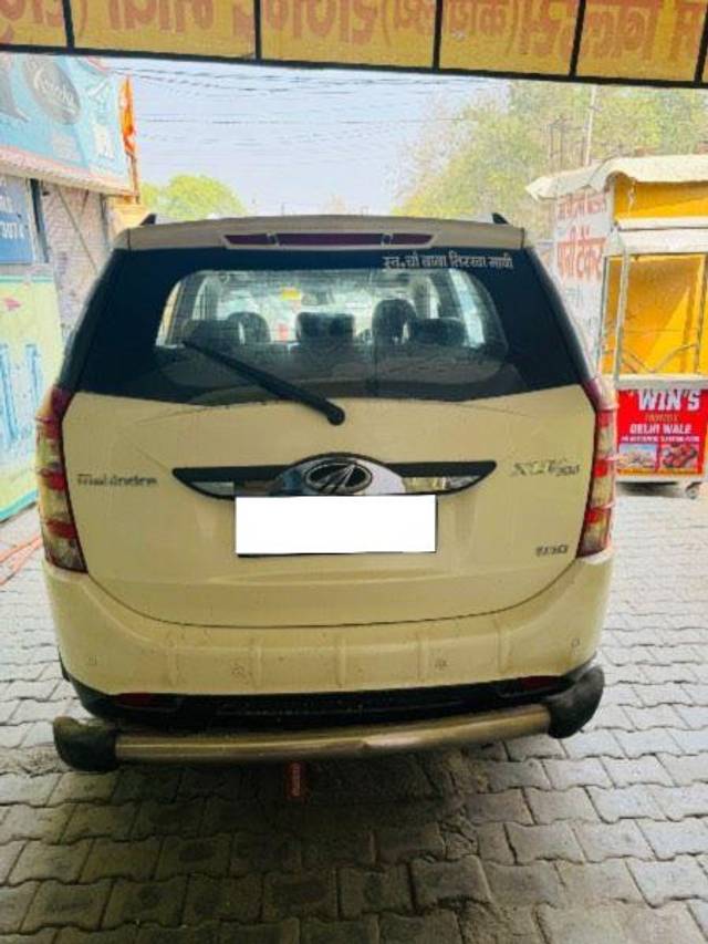 https://images10.gaadi.com/usedcar_image/4043106/original/processed_919aaecb-a06b-49df-91b3-cd28b9704d59.jpeg?imwidth=6401