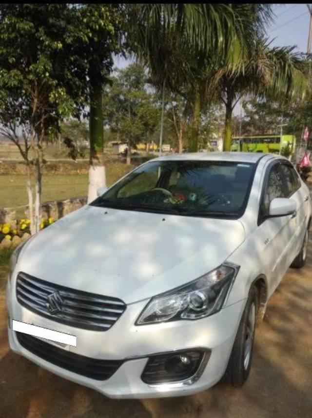 https://images10.gaadi.com/usedcar_image/4043342/original/processed_4fa0b524-7765-4e24-942c-fe6d289cf158.jpg?imwidth=6401