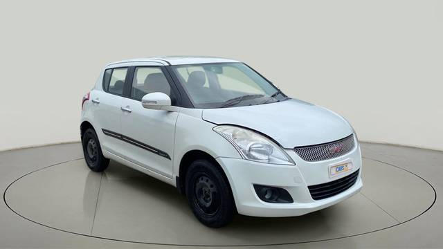 https://images10.gaadi.com/usedcar_image/4043560/original/40ba4c747d6693ee20eaf2fa9bd32efc.jpg?imwidth=6400