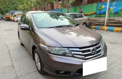 Honda City 1.5 V MT Sunroof