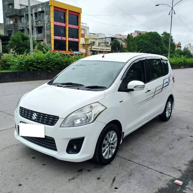 https://images10.gaadi.com/usedcar_image/4043979/original/processed_20a476506024a1a33610bf89e0b66e38.jpg?imwidth=6402