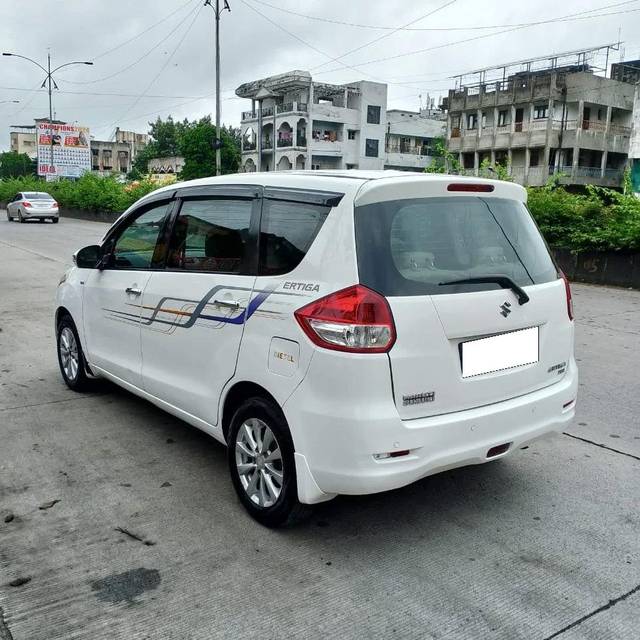 https://images10.gaadi.com/usedcar_image/4043979/original/processed_bdeb66ac6b169ac9323c494fe2f30480.jpg?imwidth=6401