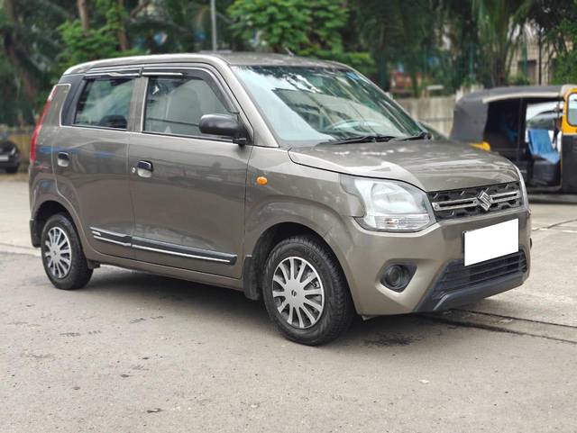 https://images10.gaadi.com/usedcar_image/4044226/original/processed_7c45f096975ae85a4c3778d3308cdc6b.jpg?imwidth=6400