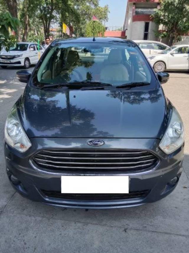 https://images10.gaadi.com/usedcar_image/4044287/original/processed_76c01aa0-15b3-4a1f-8ca8-2fbc90bec607.jpg?imwidth=6400