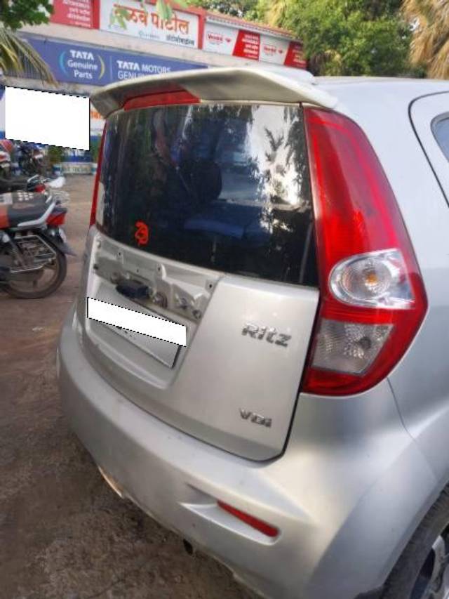 https://images10.gaadi.com/usedcar_image/4044297/original/processed_61e0e2a7-5aa0-4e96-8af1-161a0818bfdd.jpg?imwidth=6402