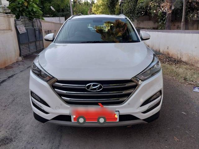 https://images10.gaadi.com/usedcar_image/4044569/original/processed_9d06a8619c66daddbd2f48c9705b202d.jpg?imwidth=6401