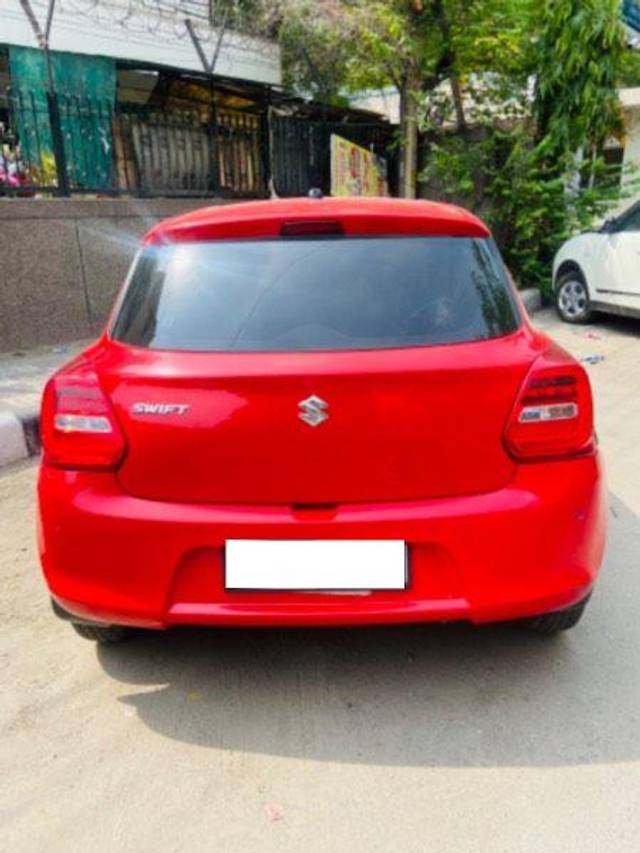 https://images10.gaadi.com/usedcar_image/4044653/original/processed_55d6f10f-8933-4ef5-9d60-168c5cb0efe9.jpeg?imwidth=6401