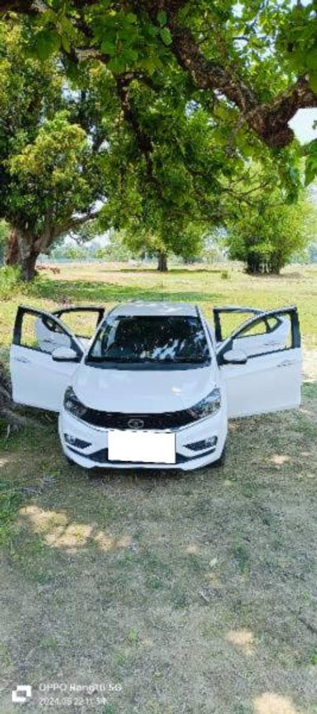 https://images10.gaadi.com/usedcar_image/4045299/original/processed_c7fb2940-81b1-4600-89b6-dbde420f0a12.jpg?imwidth=6400