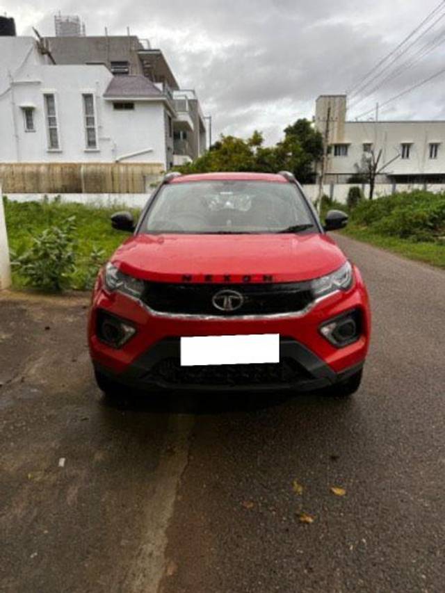 https://images10.gaadi.com/usedcar_image/4045371/original/processed_063656c6-ae7a-4ae6-ba39-366b69a02d92.jpeg?imwidth=6400