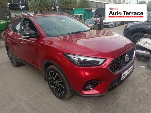 https://images10.gaadi.com/usedcar_image/4045800/original/98e1c0f41cb9fe6b6d0f07ed56be6cf2.jpeg?imwidth=6400