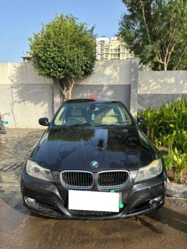 https://images10.gaadi.com/usedcar_image/4046242/original/processed_75f558e4-8151-4934-b200-f2879cc74ec3.jpeg?imwidth=6402