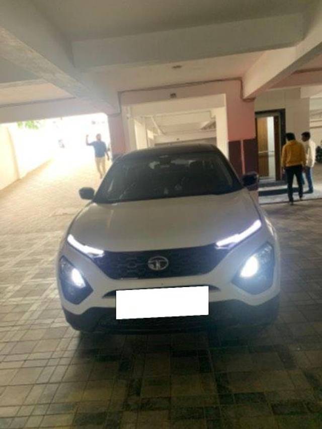 https://images10.gaadi.com/usedcar_image/4046360/original/processed_1b7e2df0-97f1-479e-8f14-ef019894f0d1.jpeg?imwidth=6400