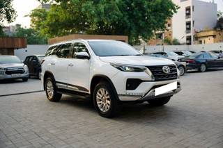 Toyota Fortuner Toyota Fortuner 4X4 Diesel AT