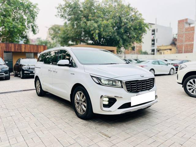 https://images10.gaadi.com/usedcar_image/4046562/original/processed_d5d2dc79f805b7fff8b36ff039599a4e.jpeg?imwidth=6400