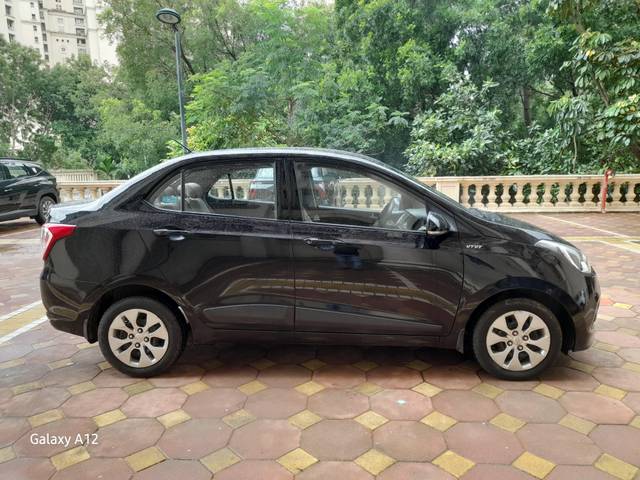 https://images10.gaadi.com/usedcar_image/4046643/original/processed_a3e51c2ec3f3f599fda3bdf05b6df664.jpeg?imwidth=6401