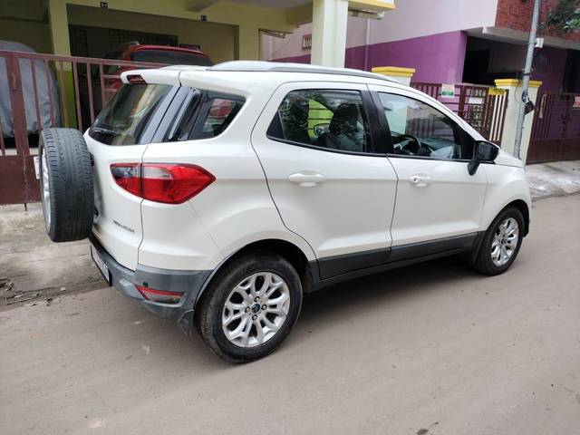 https://images10.gaadi.com/usedcar_image/4047106/original/processed_640a951fd983952940397fe5fd619ce9.jpg?imwidth=6401