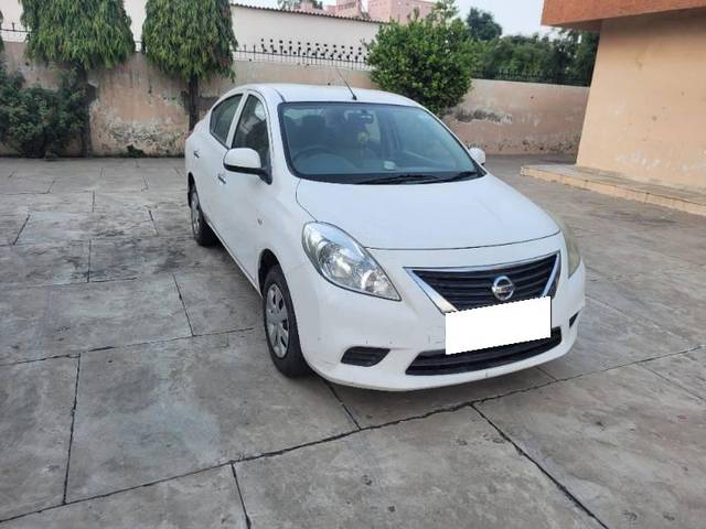 https://images10.gaadi.com/usedcar_image/4047528/original/processed_2560c895-60b4-40a4-9a34-847998ea5784.jpg?imwidth=6400