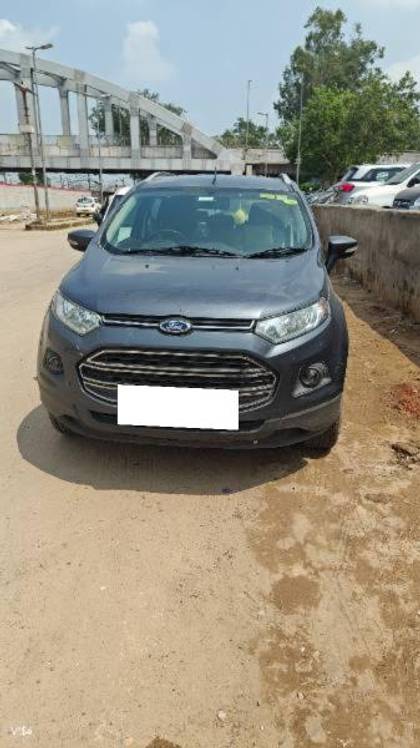 Ford Ecosport 1.5 DV5 MT Titanium