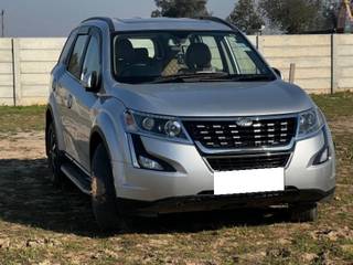 Mahindra XUV500 Mahindra XUV500 W11 FWD Diesel