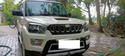 Mahindra Scorpio S5