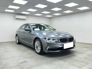 BMW 5 Series 2017-2021 BMW 5 Series 520d Luxury Line