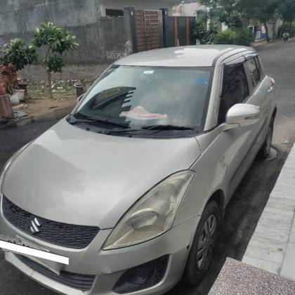 Maruti Swift LXI Optional-O