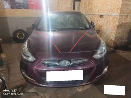 Hyundai Verna 1.6 CRDI