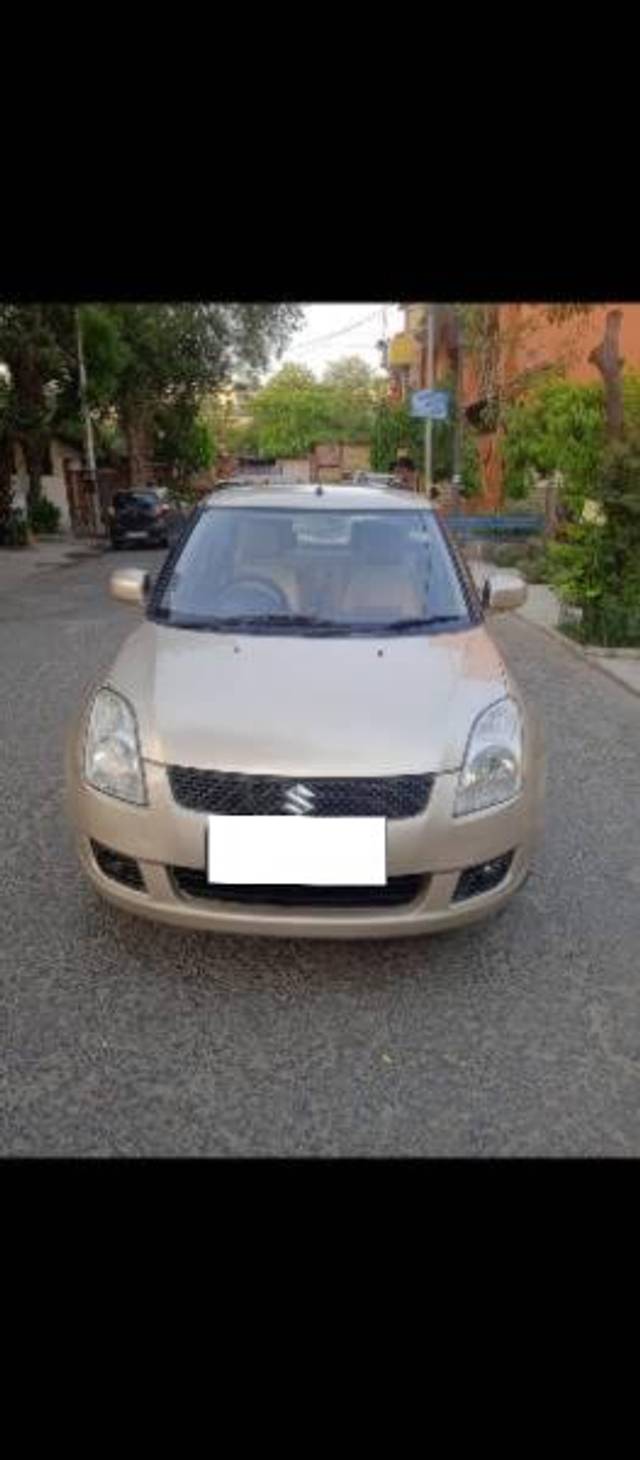 https://images10.gaadi.com/usedcar_image/4050076/original/processed_e76339d0-8954-4b39-a3e2-81fd58dd9d16.jpg?imwidth=6402