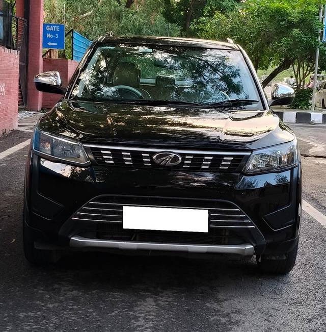 https://images10.gaadi.com/usedcar_image/4050171/original/processed_653f4764c34647813c33a31e25345388.jpg?imwidth=6400