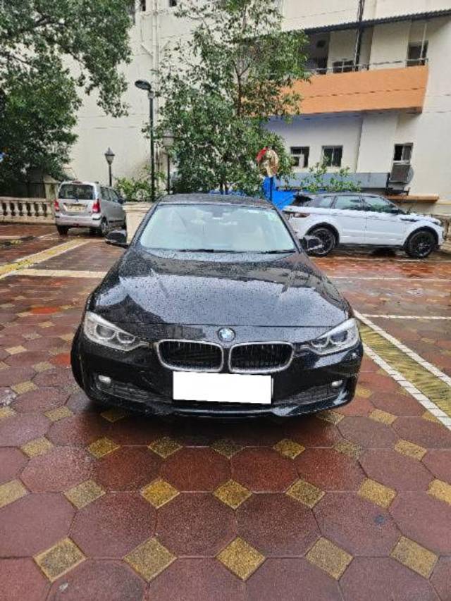 https://images10.gaadi.com/usedcar_image/4050417/original/processed_828fb643-a92f-4aae-a80d-af8e4daffa01.jpg?imwidth=6400