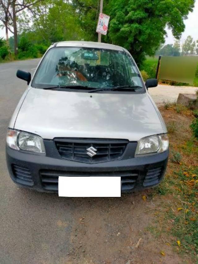 https://images10.gaadi.com/usedcar_image/4050428/original/processed_942a5657-deb5-4c85-865f-b6bc58a69399.jpg?imwidth=6402