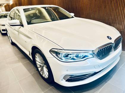 BMW 5 Series 520d Luxury Line