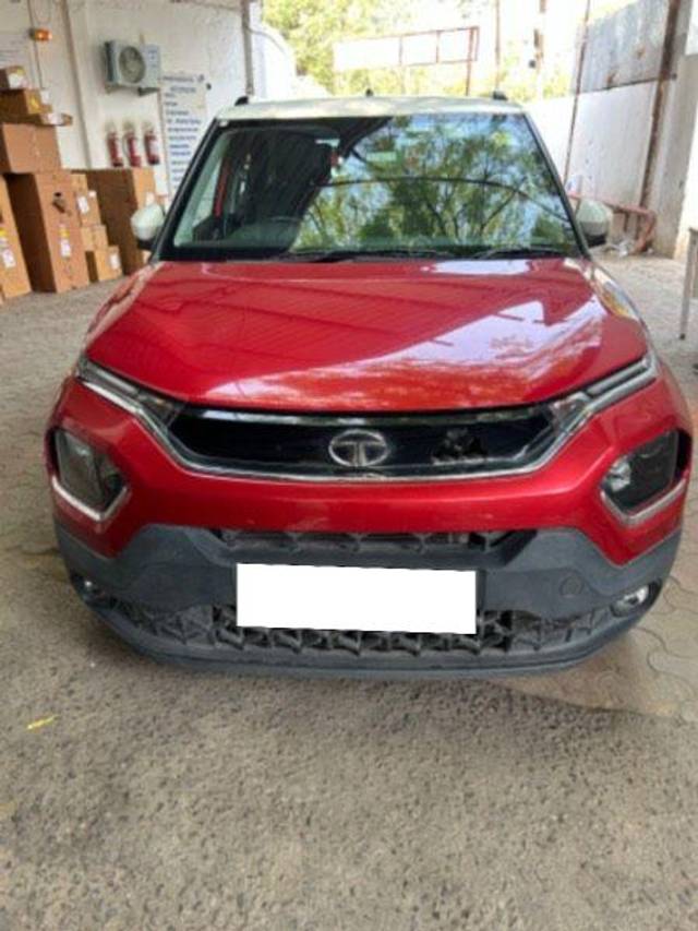 https://images10.gaadi.com/usedcar_image/4050874/original/processed_8bf2dd93-1e5c-477b-9918-4bc8678d40c0.jpeg?imwidth=6400