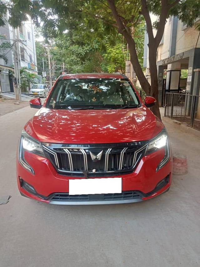 https://images10.gaadi.com/usedcar_image/4051279/original/processed_47a2cf48e8461699cf0a3af48e0b236f.jpg?imwidth=6402