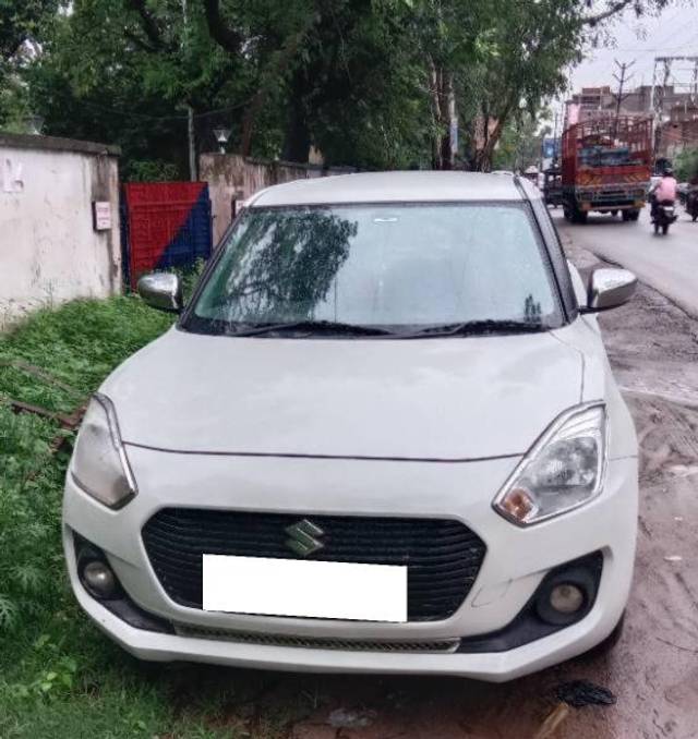 https://images10.gaadi.com/usedcar_image/4051289/original/processed_040743aa-e436-4b0d-ab2e-f2aea366beec.jpg?imwidth=6400